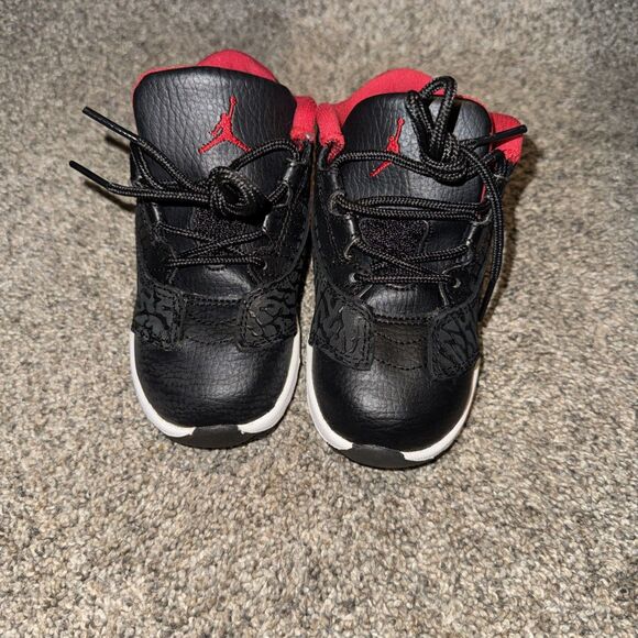 Size 8C- Jordan 11 Retro Low IE- Black Varsity Red